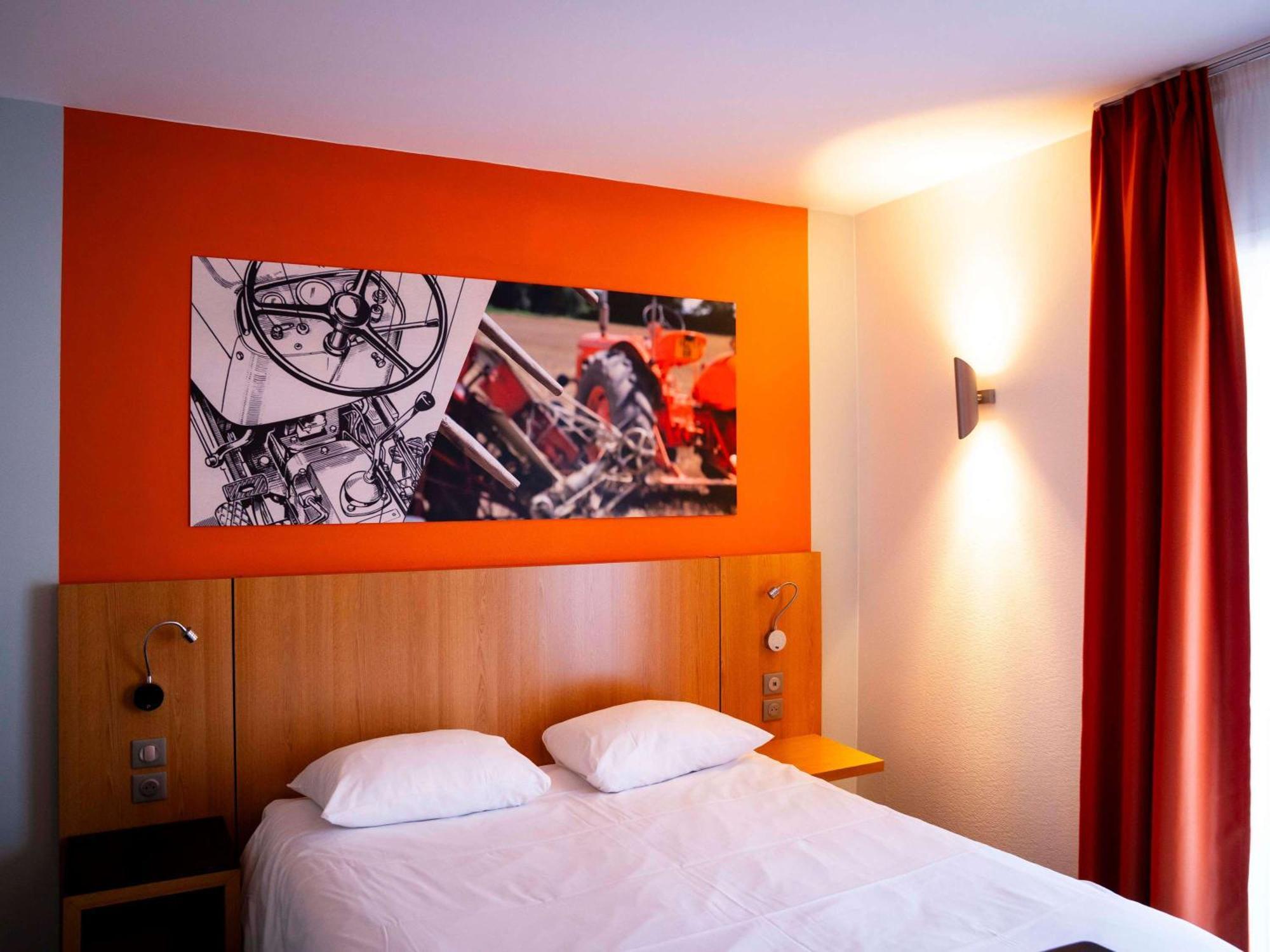 Ibis Styles Bourbon Lancy Otel Dış mekan fotoğraf